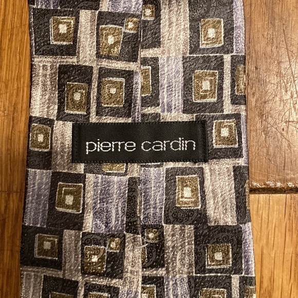 Pierre Cardin silk tie 59.5” length   -bm - Picture 3 of 3